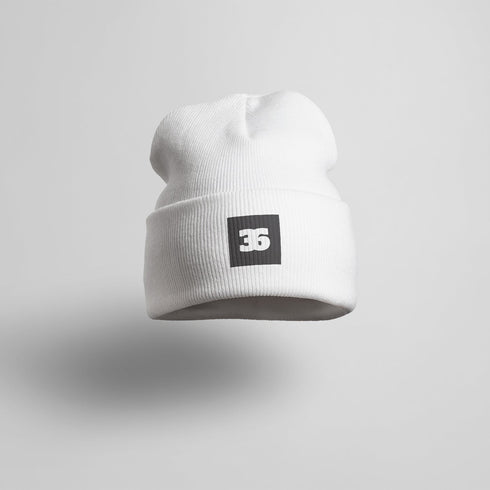 Beanie sapka - Hímzett Direkt36 logóval (2 színben)